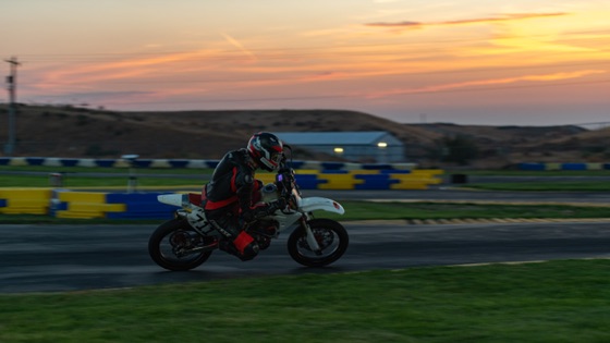 Panning shot of Alex Taylor on the #711 at dawn (photo 70 of 117)