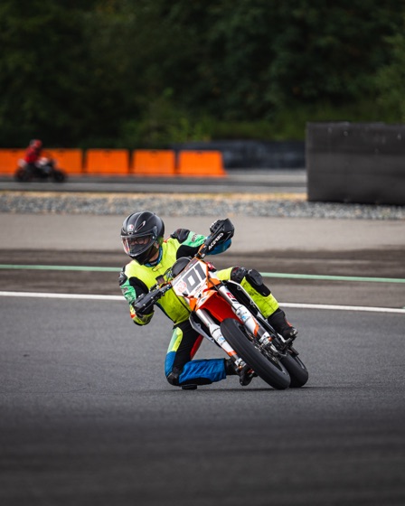 Jonathan Spiva riding the #101 Spiva Racing KTM 450 SMR at Vancouver Island Motorsport Circuit (photo 8 of 61)
