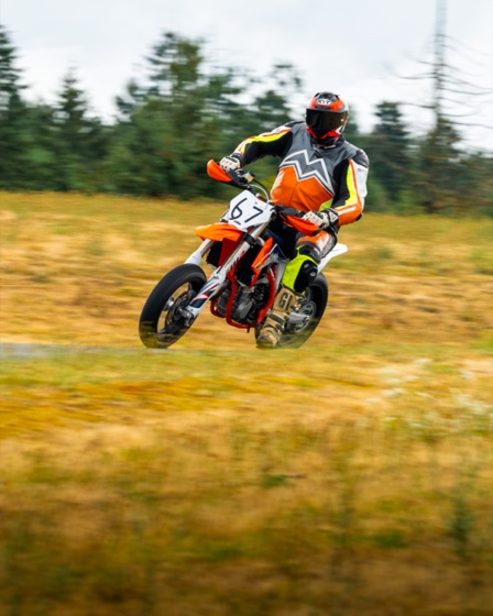 The #67 Team Encompass KTM 450 SMR at Vancouver Island Motorsport Circuit (photo 6 of 64)