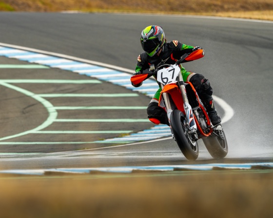 The #67 Team Encompass KTM 450 SMR at Vancouver Island Motorsport Circuit (photo 11 of 64)