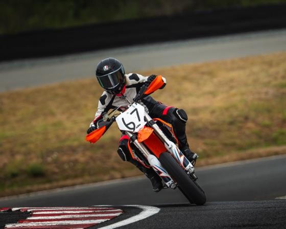 The #67 Team Encompass KTM 450 SMR at Vancouver Island Motorsport Circuit (photo 14 of 64)