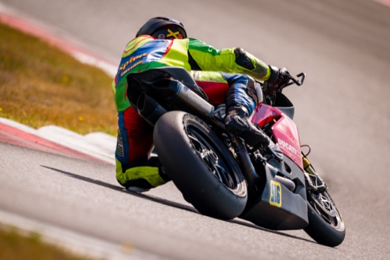 Jonathan Spiva (#916) racing the Ducati Panigale R at The Ridge Motorsports Park on Saturday (photo 4 of 69)
