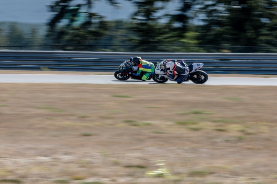 Jonathan Spiva (#916) racing the Ducati Panigale R at The Ridge Motorsports Park on Saturday (photo 18 of 69)