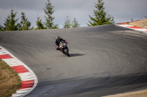 Jonathan Spiva (#916) racing the Ducati Panigale R at The Ridge Motorsports Park on Sunday (photo 62 of 69)