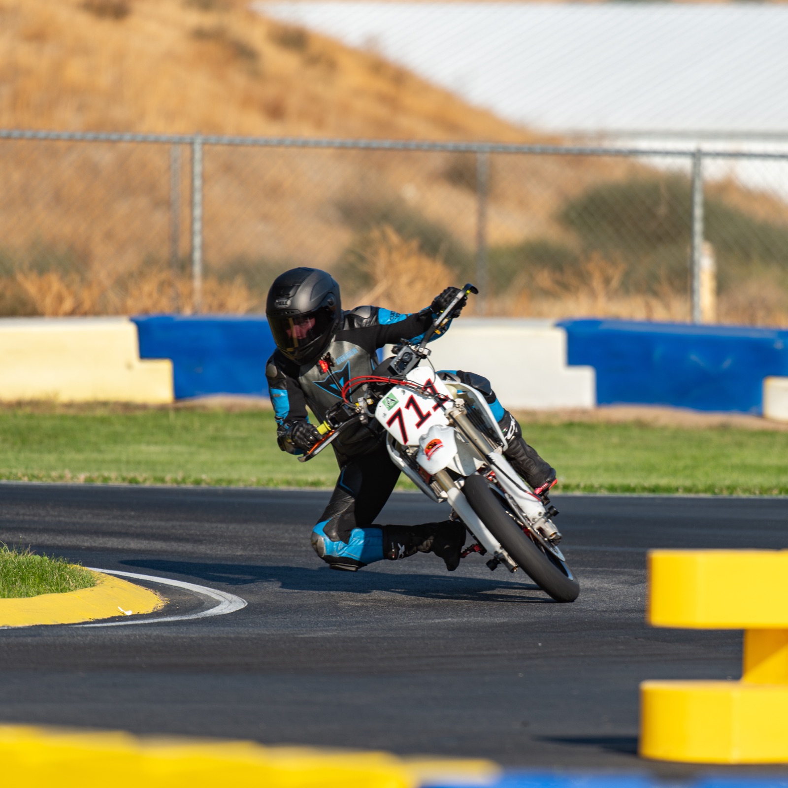 Hannah Johnson on the #711 through a corner (photo 33 of 117)