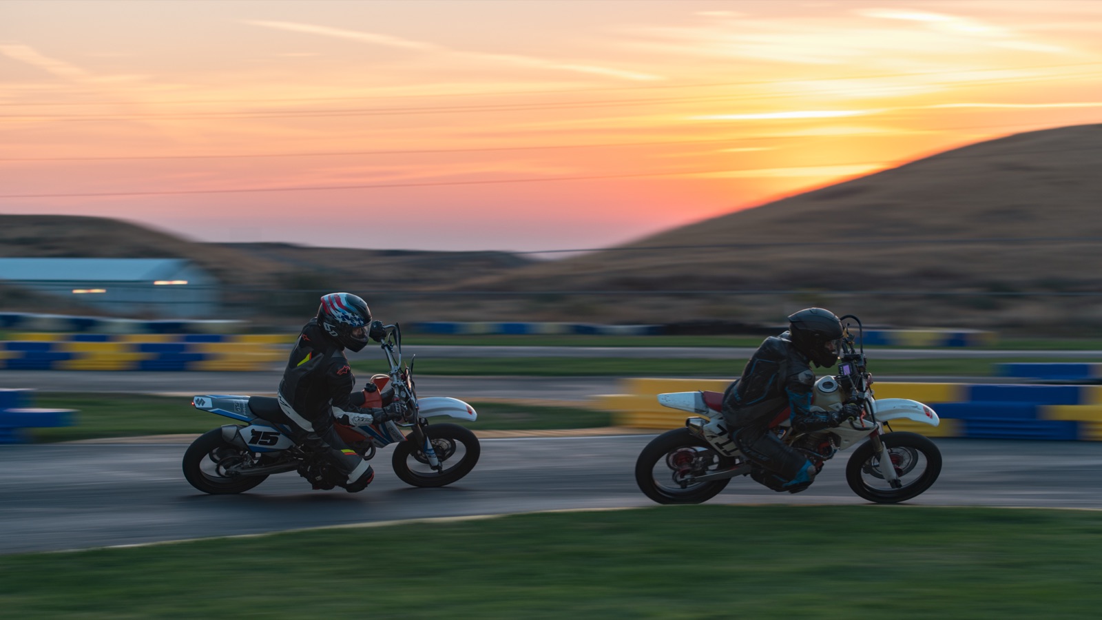 Hannah Johnson on the #711 and the #15 under an orange sunrise (photo 83 of 117)