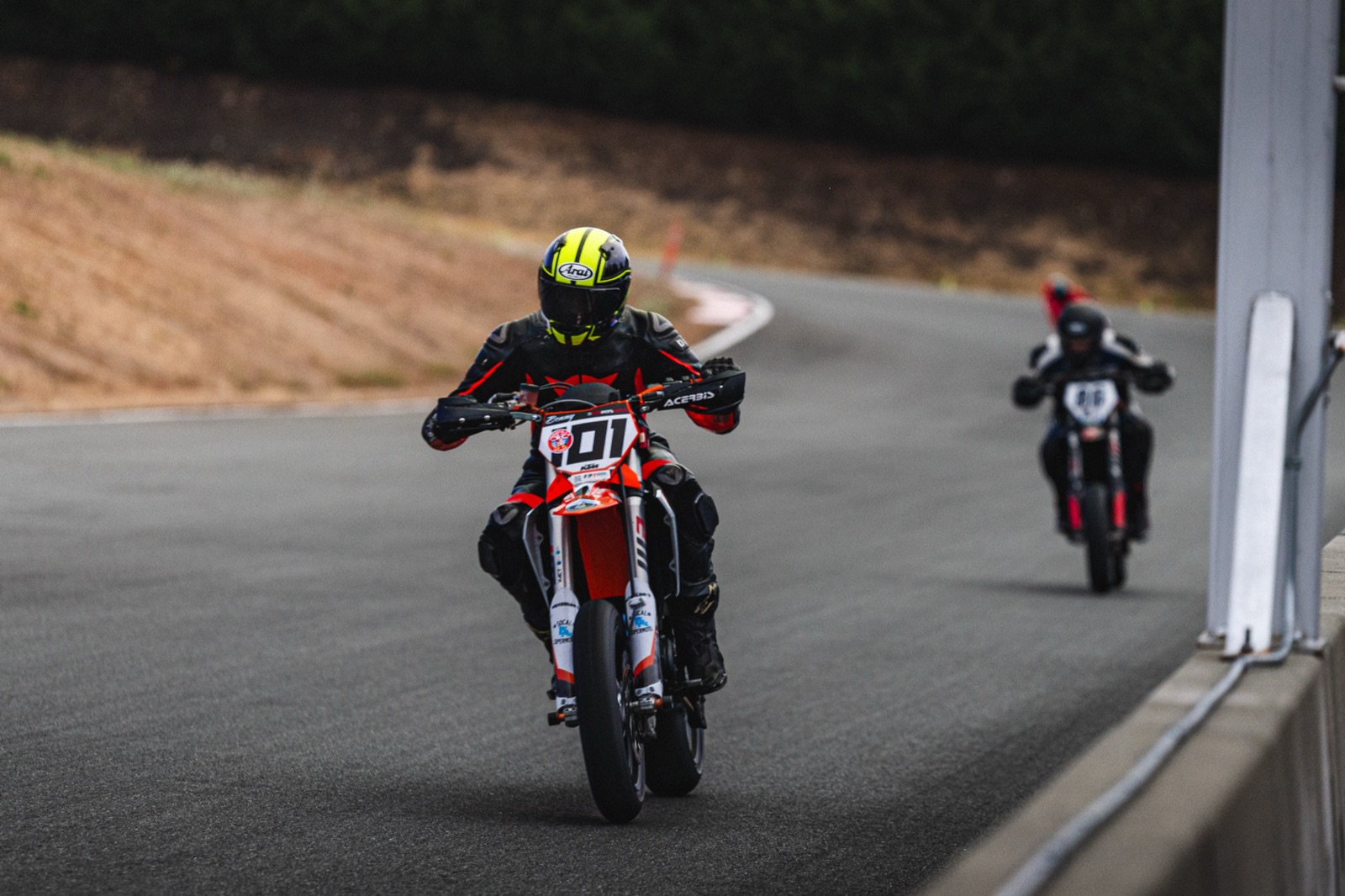 Alex Taylor riding the #101 Spiva Racing KTM 450 SMR at Vancouver Island Motorsport Circuit (photo 40 of 61)