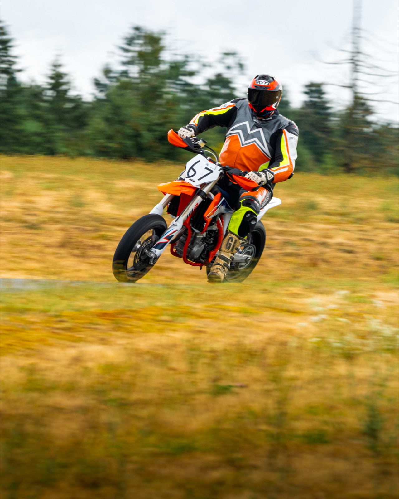 The #67 Team Encompass KTM 450 SMR at Vancouver Island Motorsport Circuit (photo 6 of 64)