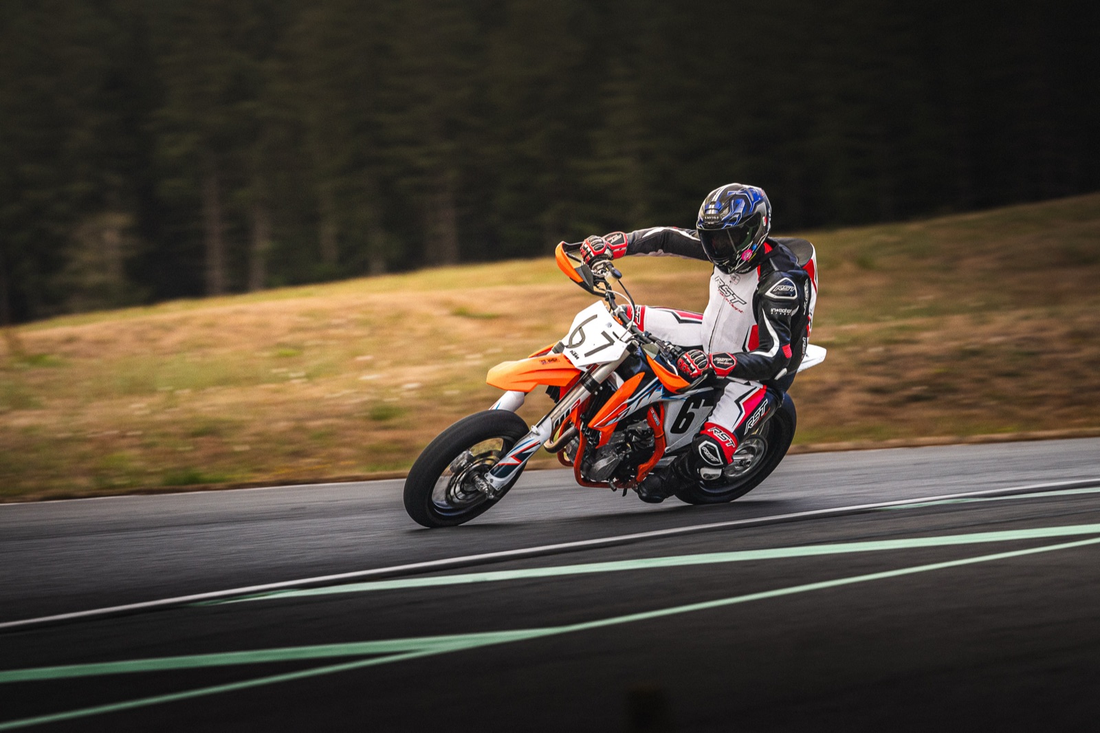 The #67 Team Encompass KTM 450 SMR at Vancouver Island Motorsport Circuit (photo 52 of 64)