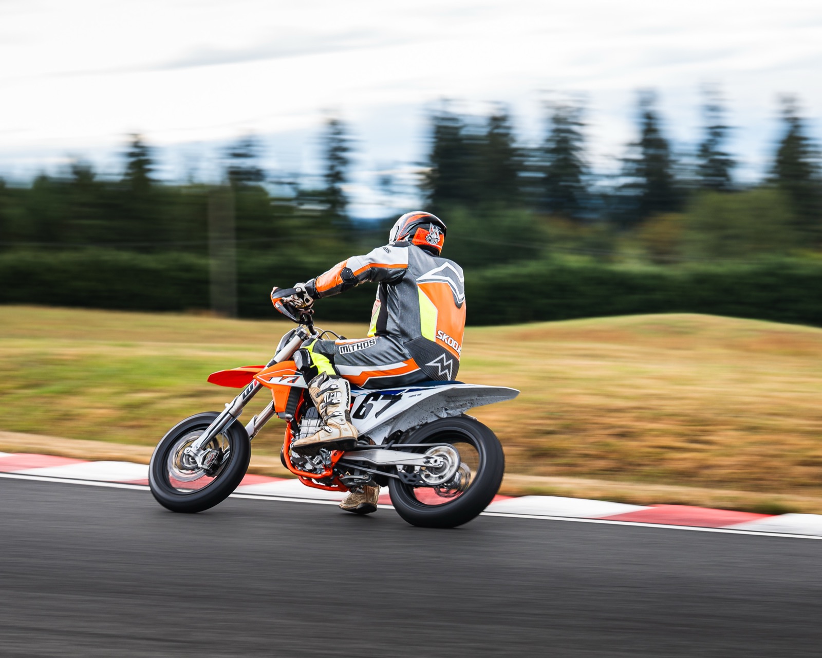 The #67 Team Encompass KTM 450 SMR at Vancouver Island Motorsport Circuit (photo 3 of 64)