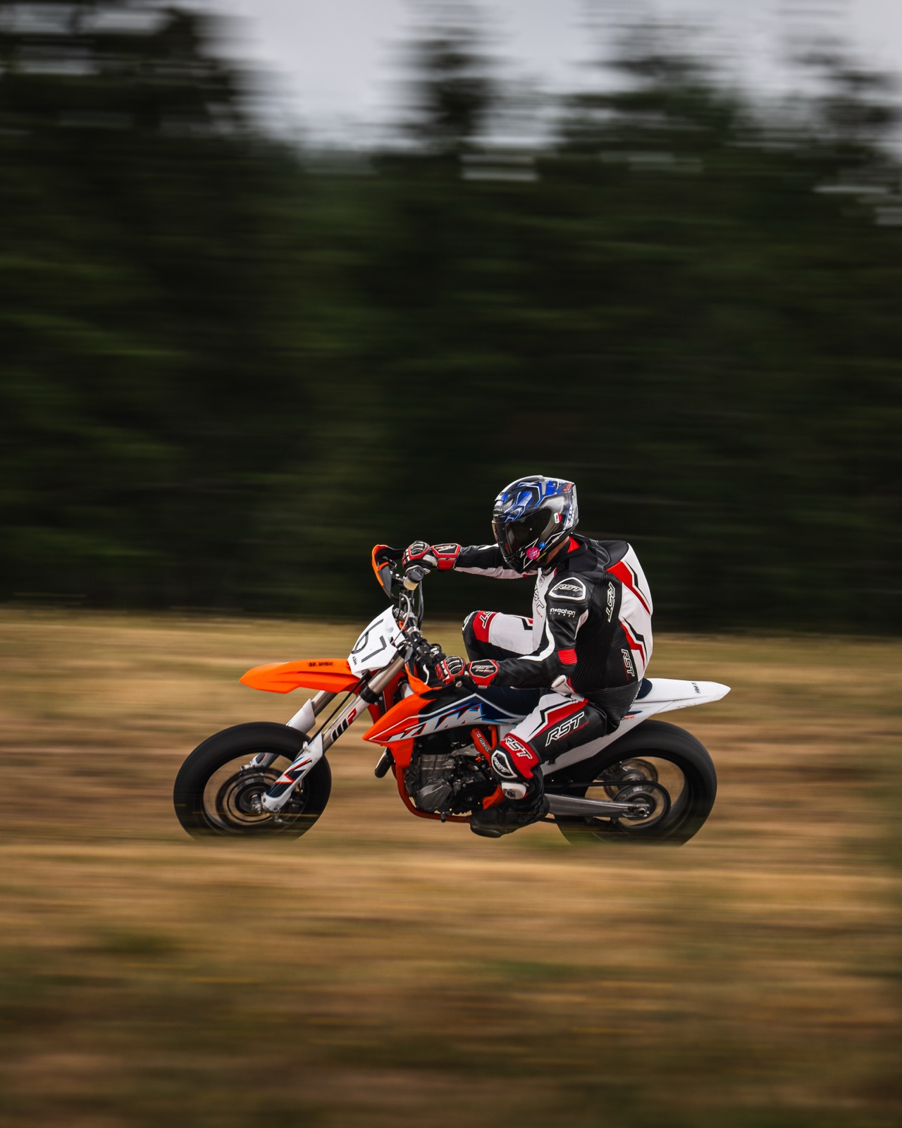 The #67 Team Encompass KTM 450 SMR at Vancouver Island Motorsport Circuit (photo 32 of 64)