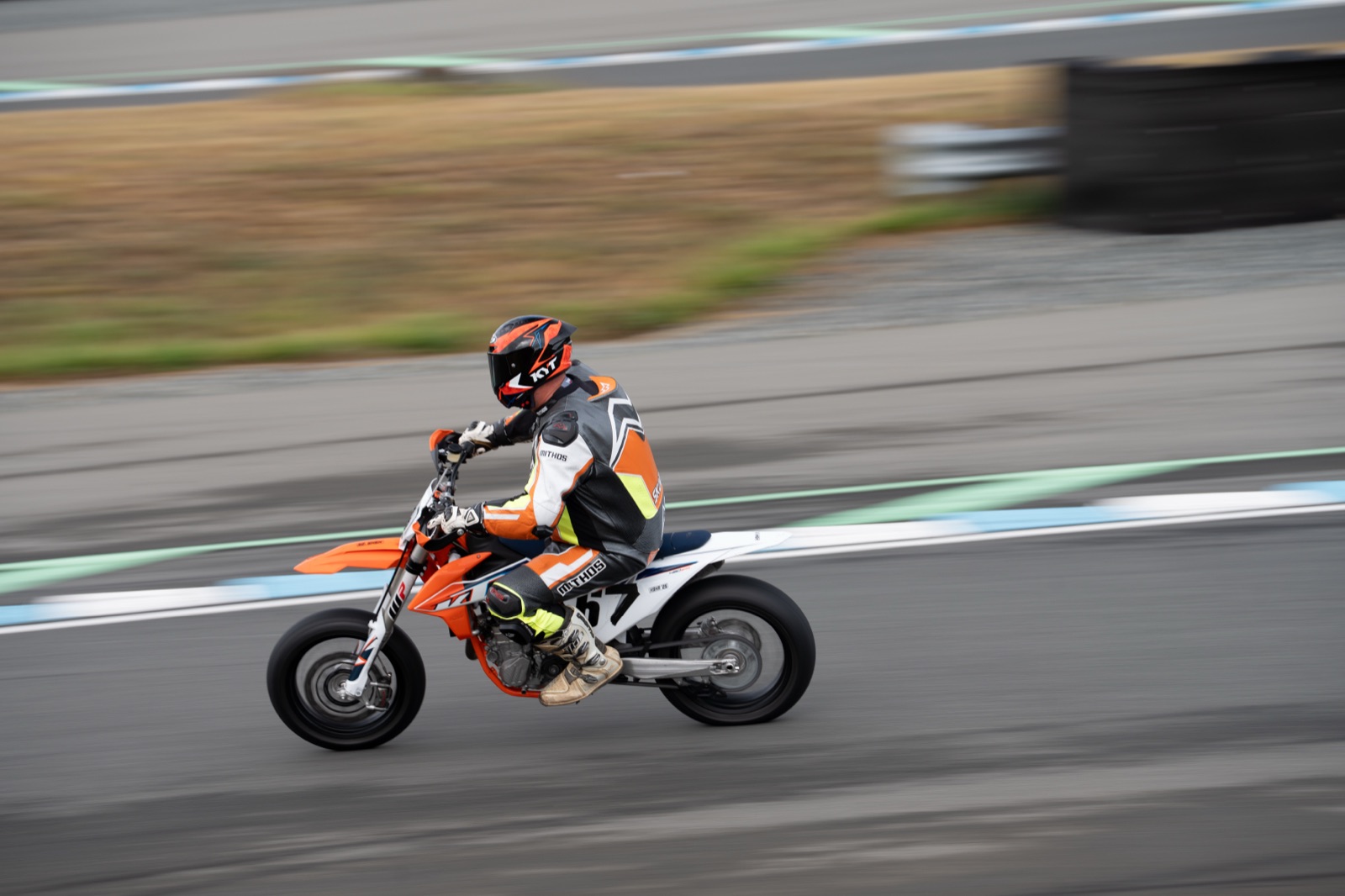The #67 Team Encompass KTM 450 SMR at Vancouver Island Motorsport Circuit (photo 45 of 64)