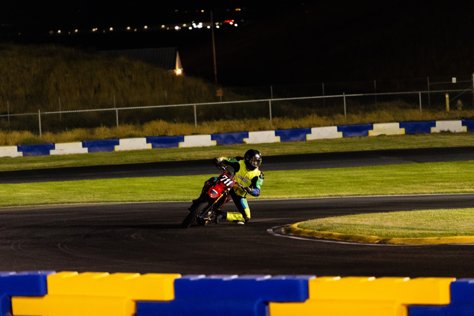 Jonathan Spiva (#711) riding the Ducati Desmo450 in the Asphalt Expert main on Saturday at Tri-City Kart Club (photo 9 of 22)