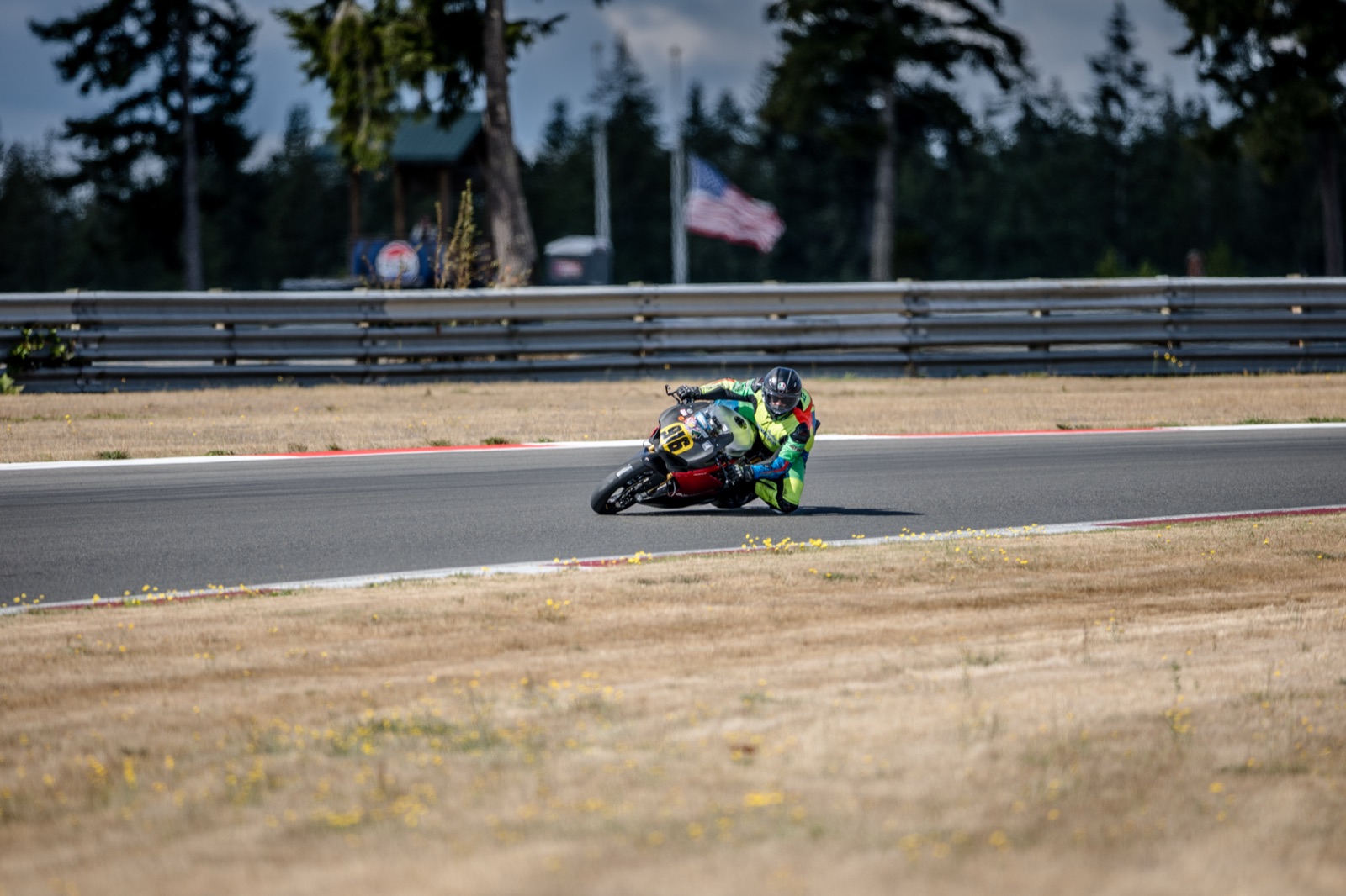 Jonathan Spiva (#916) racing the Ducati Panigale R at The Ridge Motorsports Park on Saturday (photo 2 of 69)